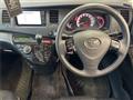 2011 Toyota Isis