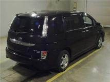2011 Toyota Isis