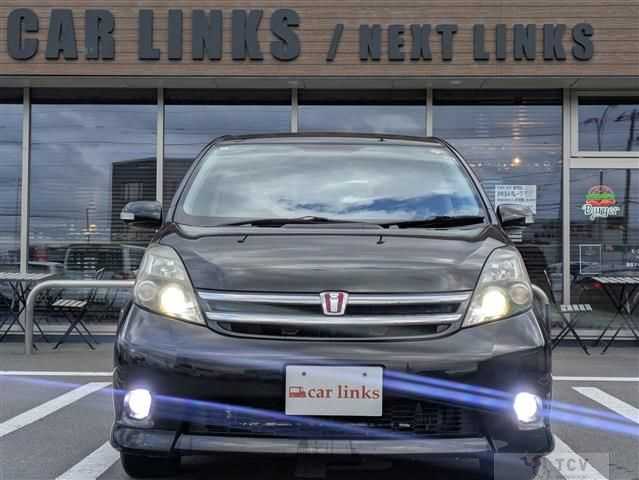 2010 Toyota Isis