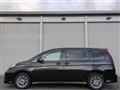 2010 Toyota Isis