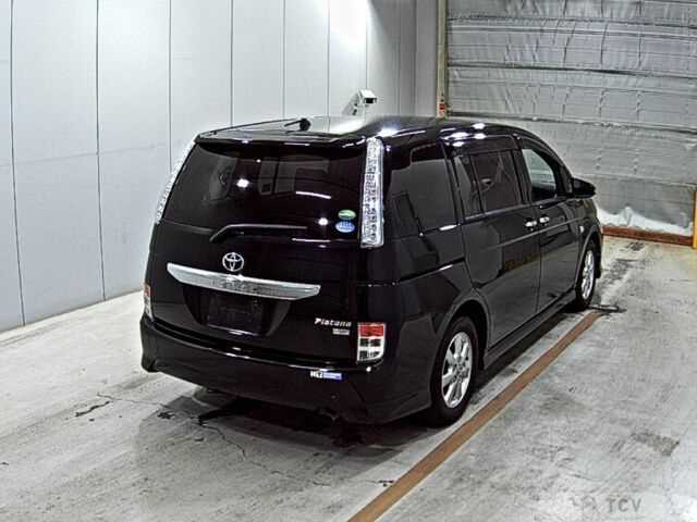 2014 Toyota Isis