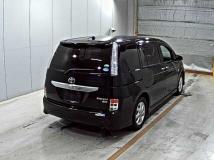 2014 Toyota Isis