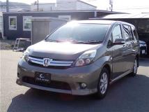 2011 Toyota Isis