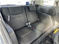2011 Toyota Isis