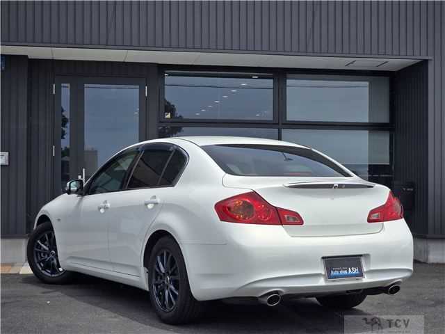 2010 Nissan Skyline
