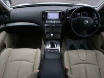 2010 Nissan Skyline
