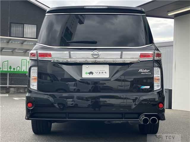 2012 Nissan Elgrand