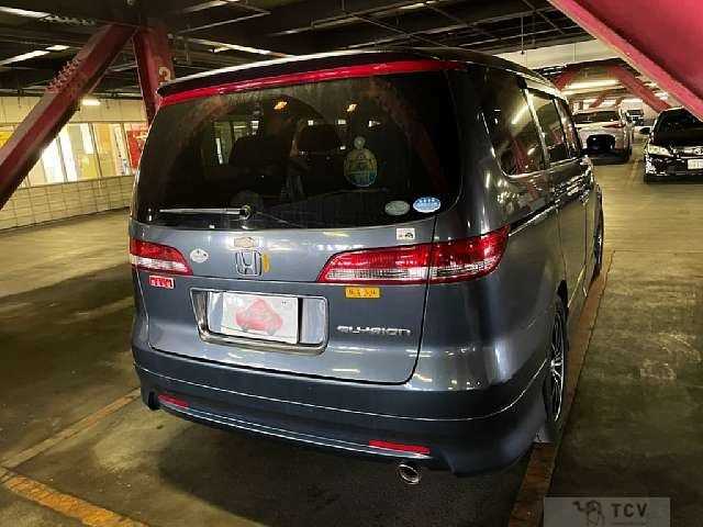 2005 Honda Elysion