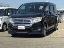 2013 Honda Step WGN