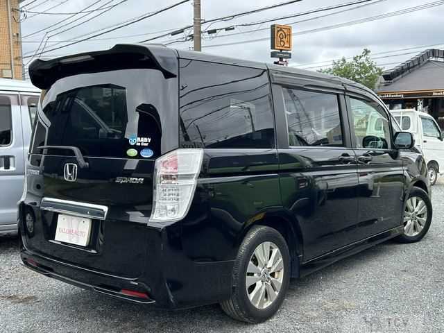 2010 Honda Step WGN