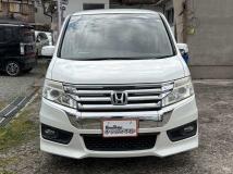 2013 Honda Step WGN