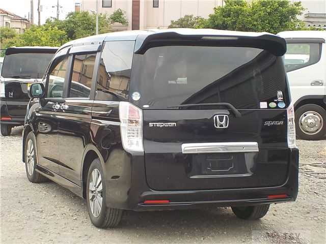 2011 Honda Step WGN