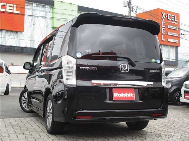 2013 Honda Step WGN