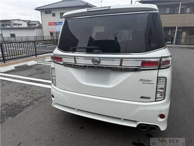 2010 Nissan Elgrand