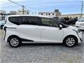 2017 Toyota Sienta