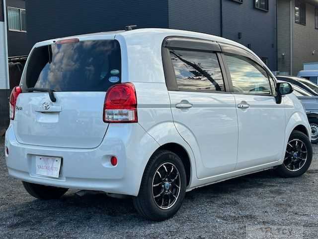 2016 Toyota Porte