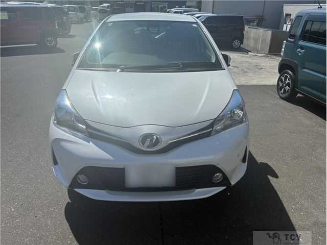 2016 Toyota Vitz