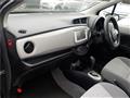 2011 Toyota Vitz