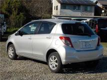 2011 Toyota Vitz