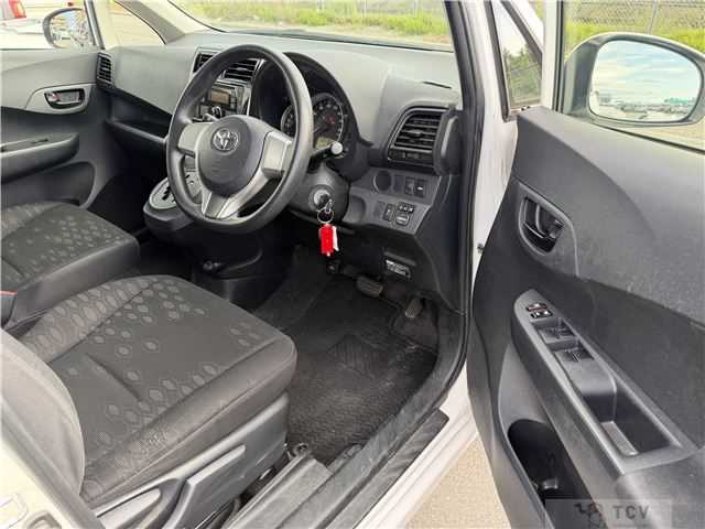 2015 Toyota Ractis