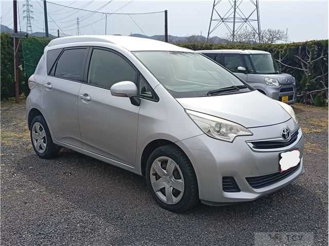 2014 Toyota Ractis