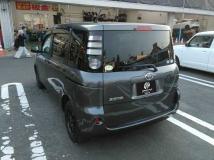 2010 Toyota Sienta
