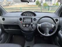 2012 Toyota Sienta