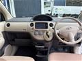 2011 Toyota Sienta