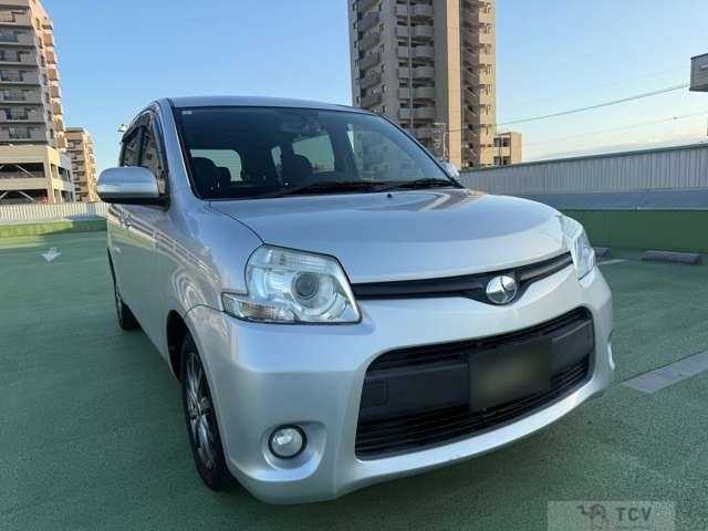 2013 Toyota Sienta