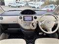 2009 Toyota Sienta