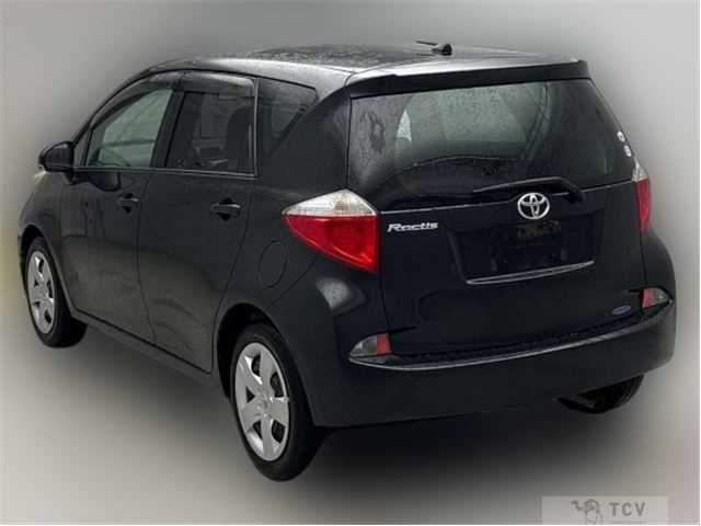 2011 Toyota Ractis