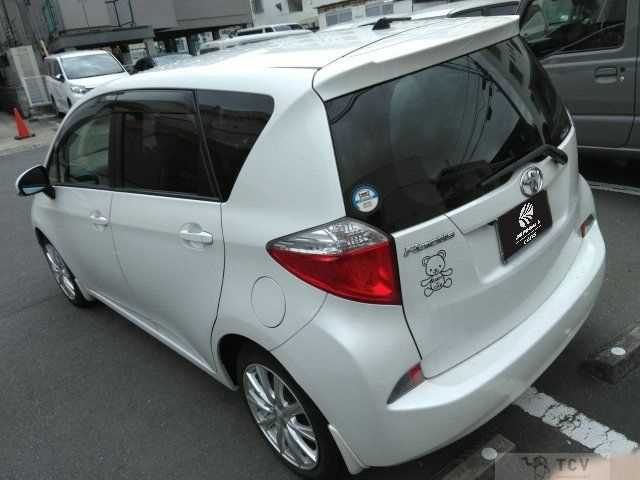 2013 Toyota Ractis