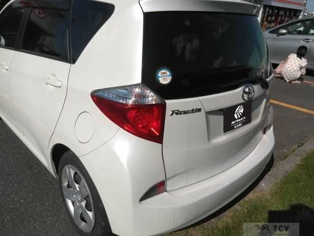 2011 Toyota Ractis