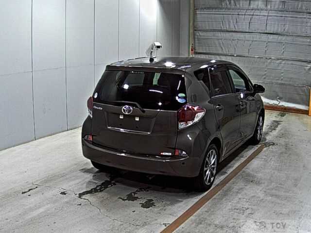 2015 Toyota Ractis