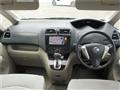2011 Nissan Serena