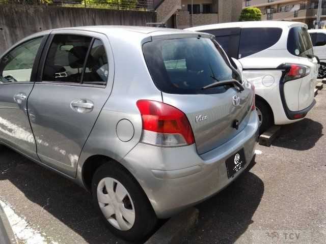 2008 Toyota Vitz