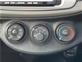 2013 Toyota Vitz