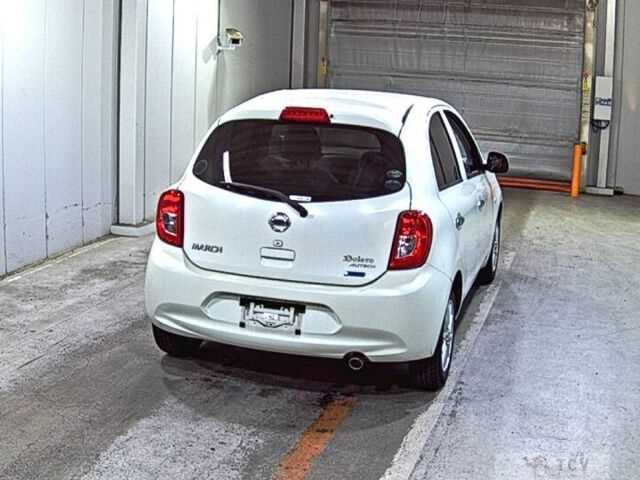 2013 Nissan March