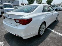 2010 Toyota Mark X