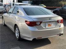 2010 Toyota Mark X