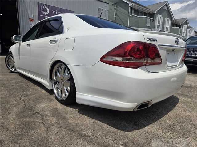 2008 Toyota Crown Athlete Series