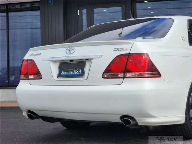 2006 Toyota Crown