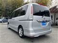 2011 Nissan Serena