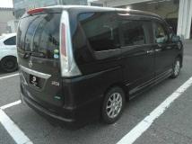 2011 Nissan Serena