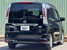 2011 Nissan Serena