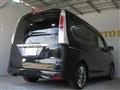 2011 Nissan Serena