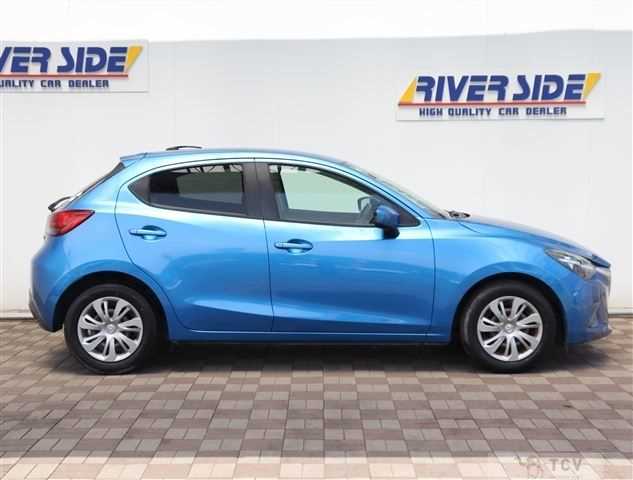 2014 Mazda Demio