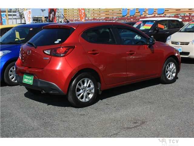 2015 Mazda Demio