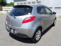 2012 Mazda Demio