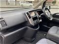 2009 Nissan Serena
